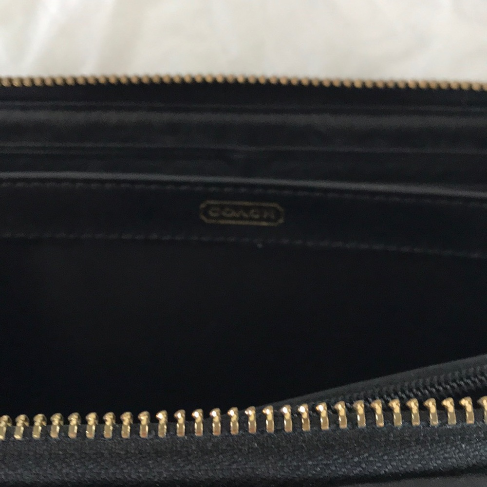 Coach Wallet - Picture 3 of 5